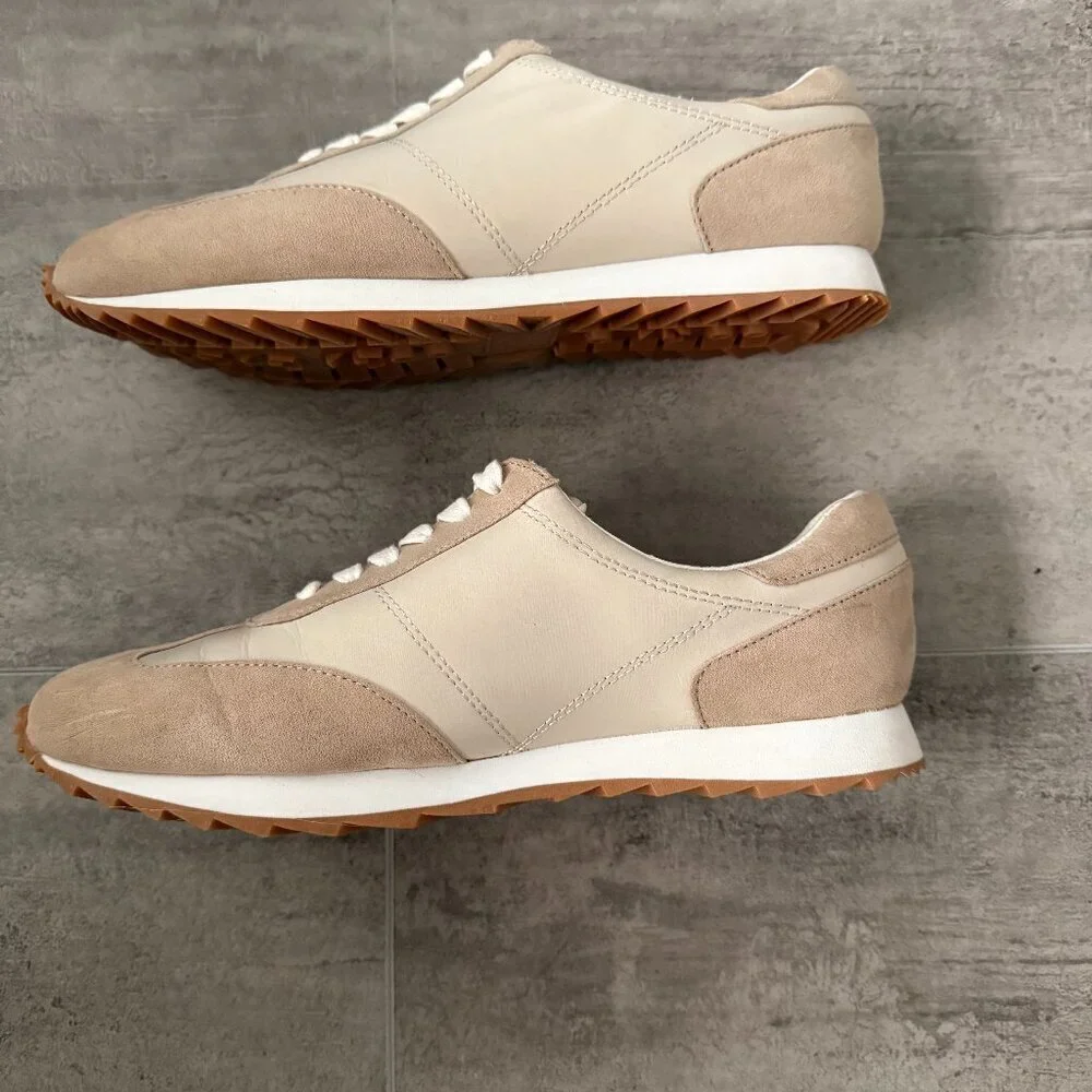 Loft Women's‎ Beige old school look sneakers Size 7.5